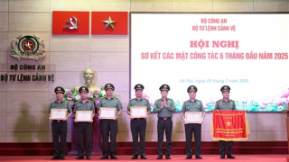 Quán triệt tinh thần an ninh chủ động, cảnh vệ phải đi bước trước