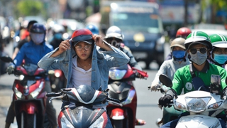 Oi nóng, ngột ngạt trên 37 độ khắp miền Bắc và Trung Bộ
