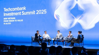 Techcombank Investment Summit 2025: “Việt Nam mới - Tầm nhìn kiến tạo giá trị”