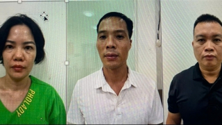 Công an Hà Nội tạm giữ hình sự nhóm "cò mồi" tại cổng bệnh viện phụ sản Trung ương