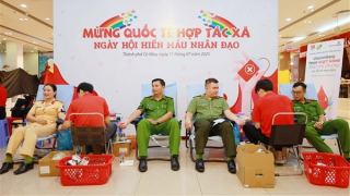 Hơn 100 CBCS Công an tỉnh Cà Mau tham gia hiến máu nhân đạo