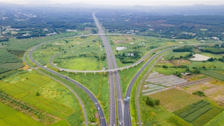 Dự án mở rộng cao tốc Bắc - Nam “hút” nhà đầu tư