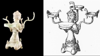 Ký bí cây đèn hình người quỳ Lạch Trường