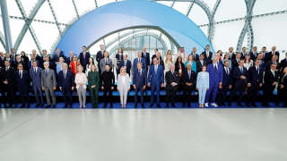 Cuộc chiến dai dẳng và giới hạn của hy vọng