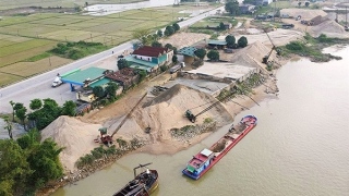 Nhiều “lỗ hổng” trong quản lý khai thác khoáng sản