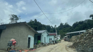 Cuộc sống mới ở Lũng Lỳ