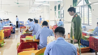 Thắp ánh sáng tri thức cho người cai nghiện