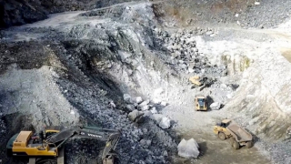 Châu Phi, hy vọng “đổi đời” đặt vào những vỉa quặng