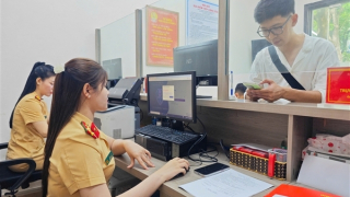 Thuận lợi không ngờ khi đăng ký xe ở công an phường