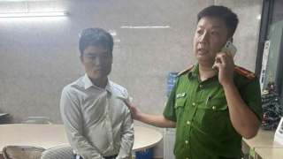 Vụ "xe điên" tại Hà Nội: Tạm giữ tài xế chạy đường ngược chiều, có cồn gấp đôi mức kịch khung