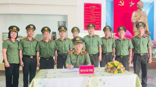 “Địa chỉ đỏ” lưu giữ, tôn vinh truyền thống anh hùng của lực lượng CAND