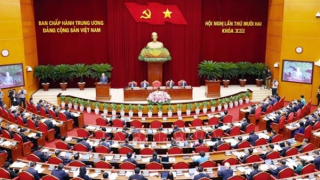 Ngày làm việc thứ nhất Hội nghị lần thứ 12 Ban Chấp hành Trung ương Đảng khóa XIII