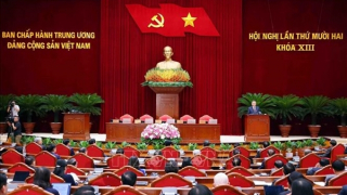 Thông báo Hội nghị lần thứ 12 Ban Chấp hành Trung ương Đảng khóa XIII