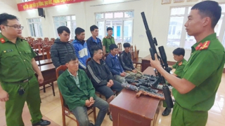 “Đi chợ” đồ rừng