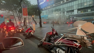 Vùng mây lớn do hoàn lưu bão số 3 đang tiến thẳng vào Hà Nội