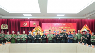 6 sĩ quan CAND thực hiện nhiệm vụ gìn giữ hòa bình tại Phái bộ MINUSCA