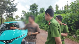 Bán nhẫn trả nợ, sợ vợ buồn chồng hoang báo tin bị cướp