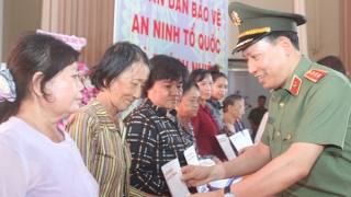 Xây dựng, nhân rộng các mô hình, điển hình tiên tiến phong trào bảo vệ ANTQ ở Đồng Tháp