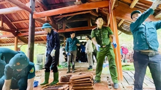 Hỗ trợ người dân di dời nhà cửa, đẩy nhanh tiến độ đường dây 500kV