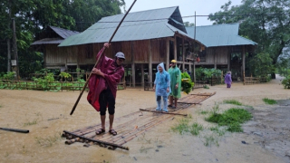 Cảnh giác với nhiều dịch bệnh truyền nhiễm trong mưa lũ