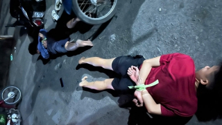 Cảnh sát hình sự Công an tỉnh Vĩnh Long truy bắt nóng 2 đối tượng cướp xe ôm