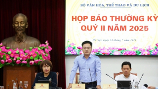 Bộ Văn hóa, Thể thao và Du lịch nói gì sau vụ lật tàu du lịch trên Vịnh Hạ Long?