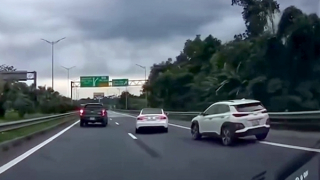 Tài xế Audi dương tính ma túy, chèn ép ô tô khác trên cao tốc