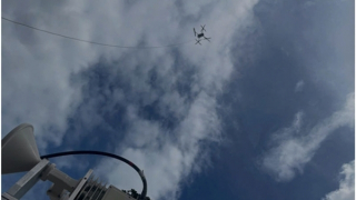 Viettel dùng máy bay không người lái phát sóng di động tại vùng lũ