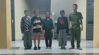 Kịp thời giải cứu các bé gái bị dụ dỗ đi lao động xa nhà