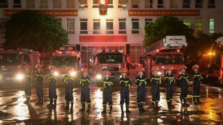 Chương trình “Chiến sĩ quả cảm” đầy hài hước và xúc động trong tập phát sóng đầu tiên