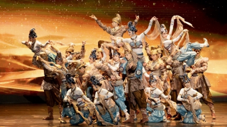 Thưởng lãm “Sắc màu Trung Hoa” - nhịp cầu văn hóa giữa Việt Nam và Trung Quốc