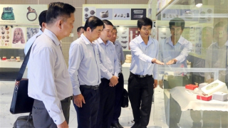 Các chuyên gia đóng góp hồ sơ đề cử Di sản thế giới cho Khu di tích khảo cổ Óc Eo - Ba Thê