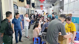 “Săn” thiếu nữ qua mạng