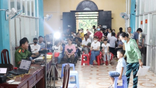 Mời làm việc đối tượng dùng vé số đổi lượt thứ tự làm căn cước