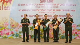 Dấu ấn tri ân, tiếp lửa truyền thống anh hùng