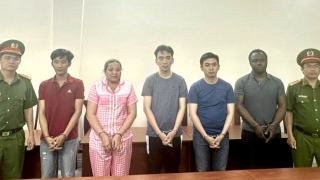 Đề nghị truy tố 21 bị can về các tội “Rửa tiền”, “Vận chuyển trái phép tiền tệ qua biên giới”