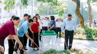 Hà Nội: 126 xã, phường đồng loạt ra quân tổng vệ sinh môi trường