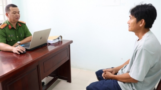 Bắt đối tượng truy nã lừa bán đất, chiếm đoạt tiền, vàng của người dân