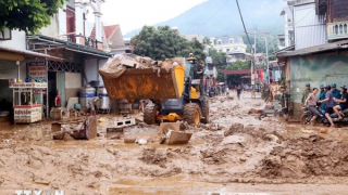 Thủ tướng chỉ đạo tập trung khắc phục hậu quả mưa lũ, lũ quét, sạt lở đất