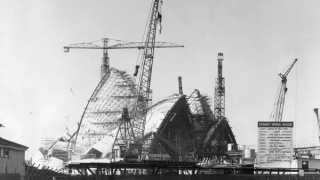 Người xây dựng nhà hát opera Sydney từng là điệp viên