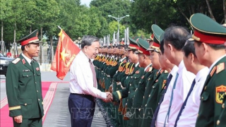 Xây dựng Quân đoàn 12 thực sự là 'quả đấm thép' trong giai đoạn mới