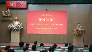 Tập trung bảo vệ tuyệt đối an toàn những sự kiện lớn của đất nước