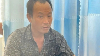 Kiểm tra "dính cồn" còn hành hung CSGT