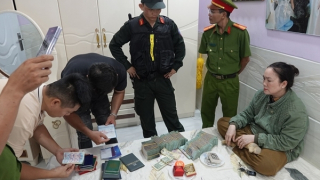Khởi tố, bắt tạm giam hai cặp vợ chồng cho vay lãi nặng