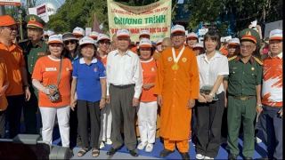 Hơn 5.000 người đi bộ “Vì nạn nhân chất độc da cam/dioxin”