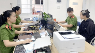 Không để khoảng trống pháp lý khi tổ chức chính quyền và Công an địa phương 2 cấp