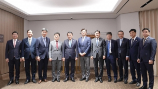 Bộ trưởng Lương Tam Quang tiếp Tổng Giám đốc Tập đoàn Samsung