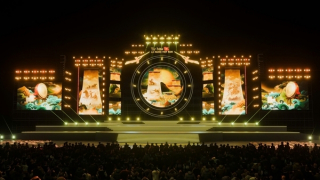 Trên 500 nghệ sĩ, diễn viên biểu diễn trong chương trình “Tự hào là người Việt Nam”