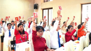 Ban Bí thư yêu cầu tiến hành đổi thẻ đảng viên trong toàn Đảng