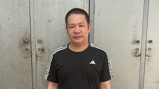 Đến ngân hàng giao dịch, lộ diện là kẻ trốn truy nã